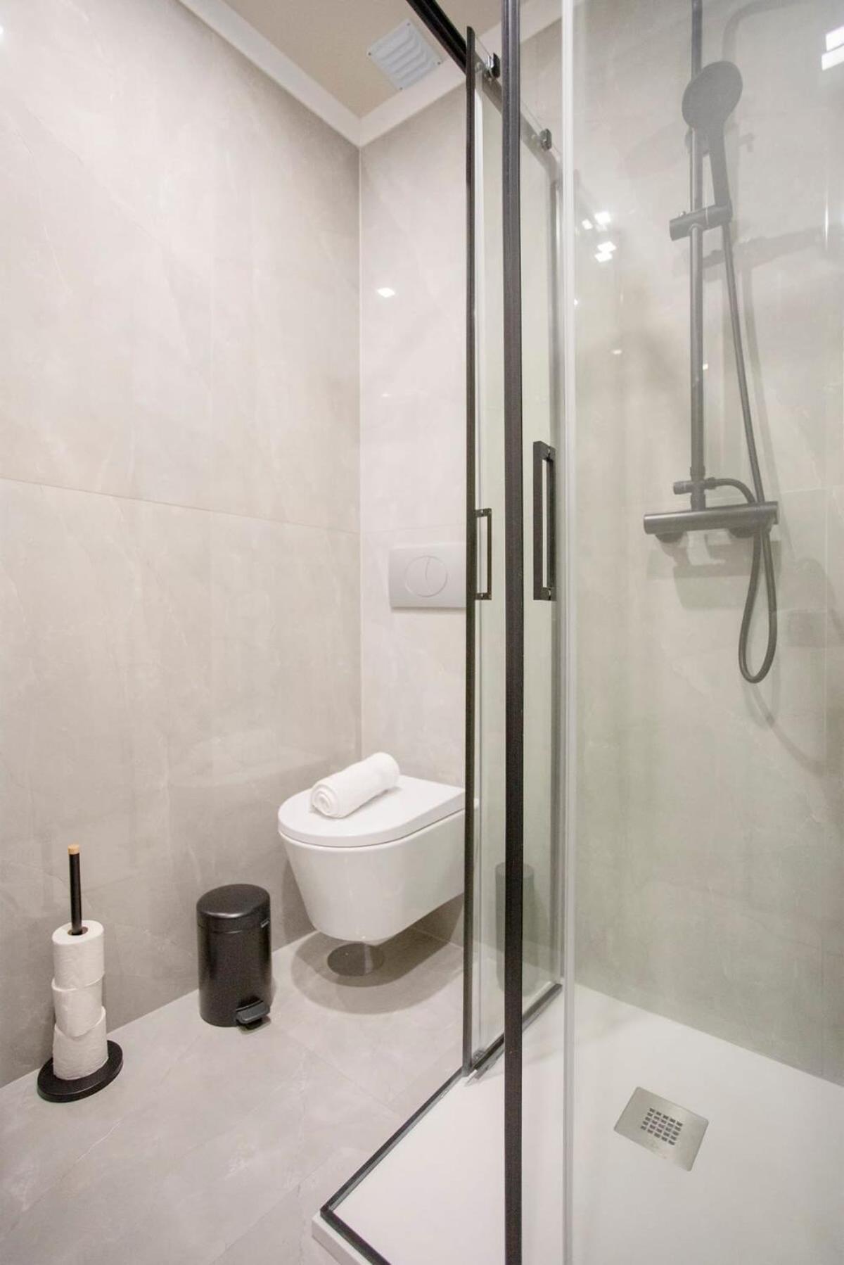 Liiiving In Porto - Uptown Pearl Apartment ภายนอก รูปภาพ