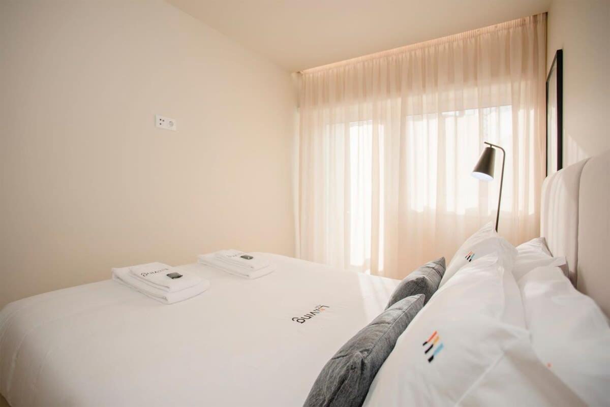 Liiiving In Porto - Uptown Pearl Apartment ภายนอก รูปภาพ
